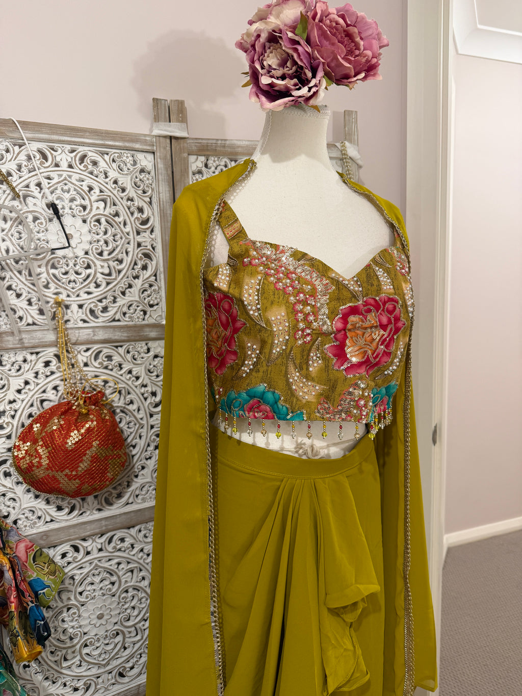 Gulbahaar Luxe 3-Piece Set