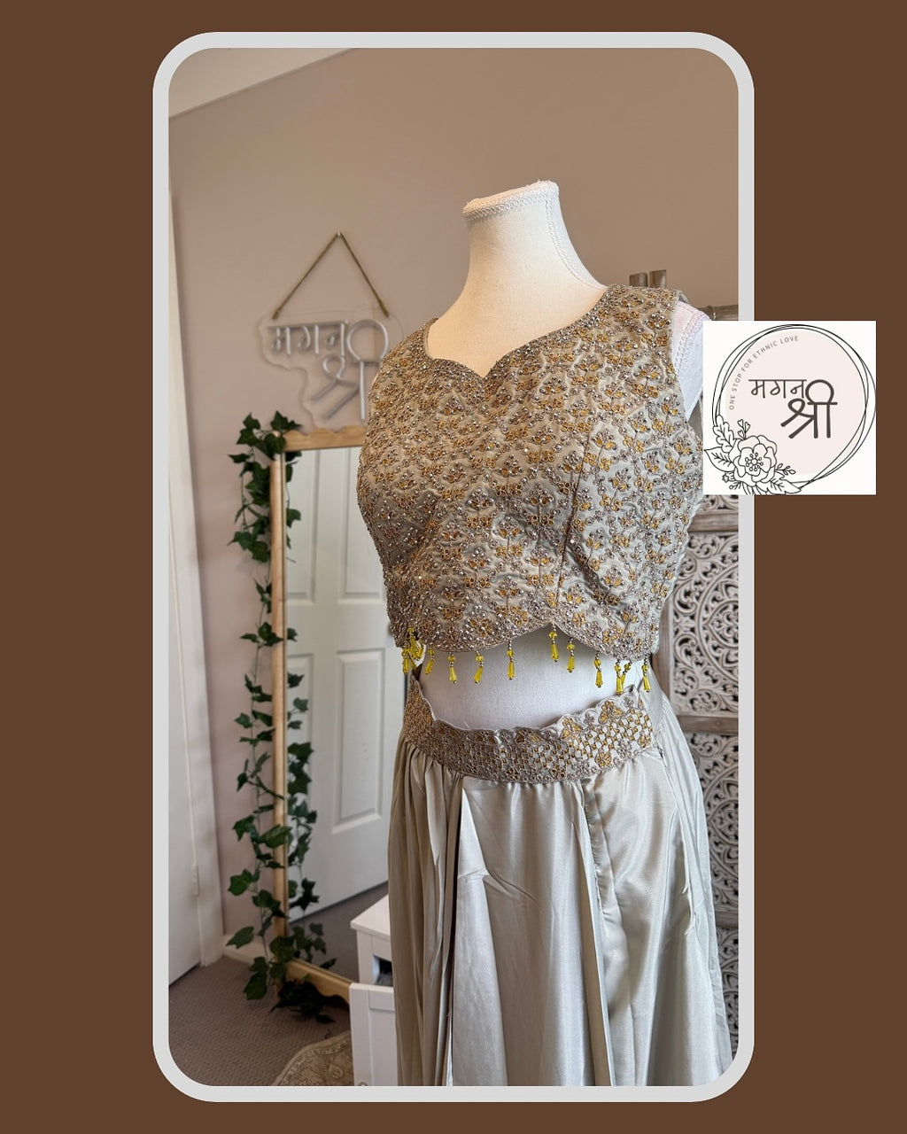 Aaradhya Cowl Skirt Bhandej Cape Set