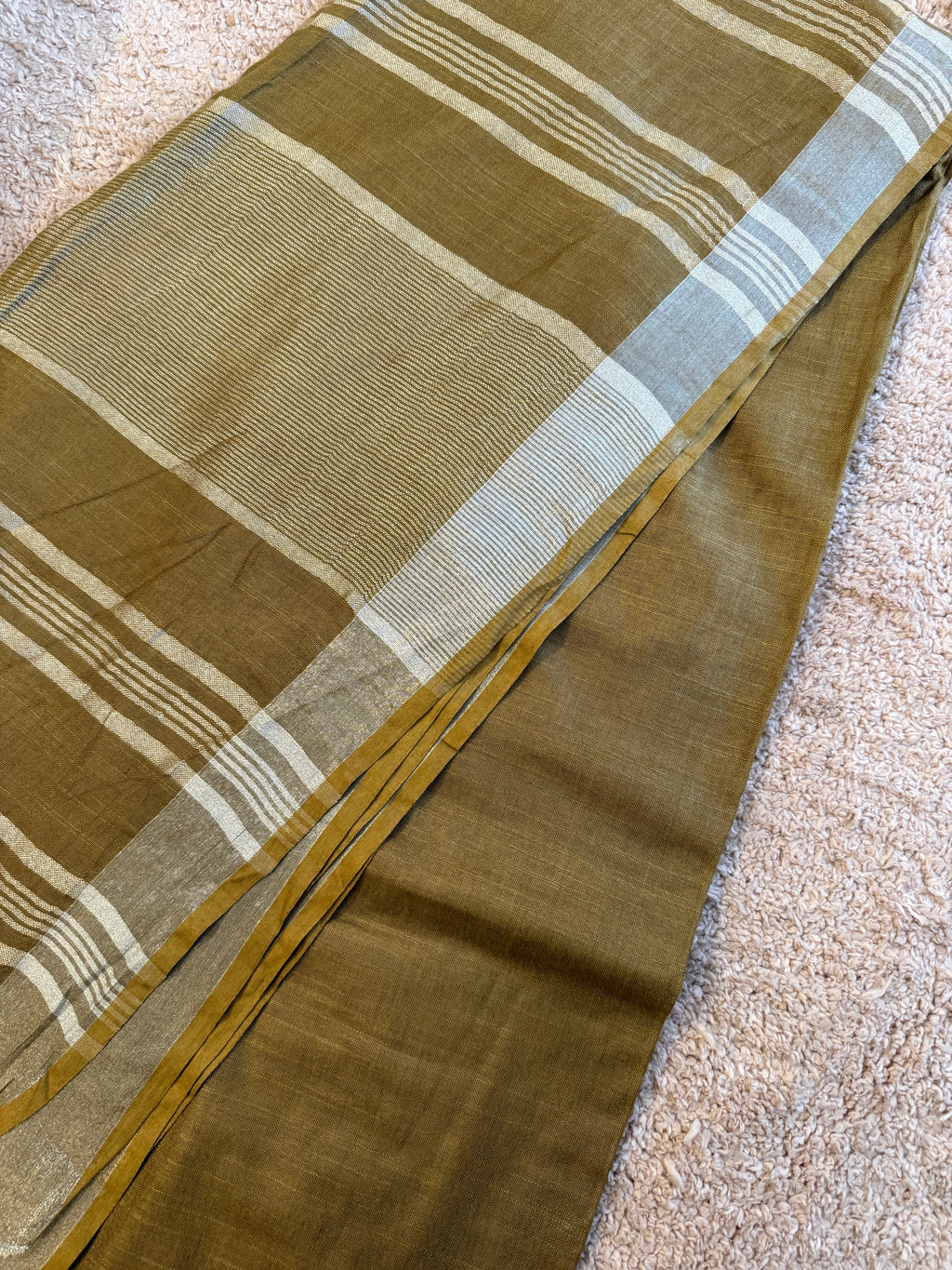Rangrez Linen Saree | Traditional Indian Linen Saree