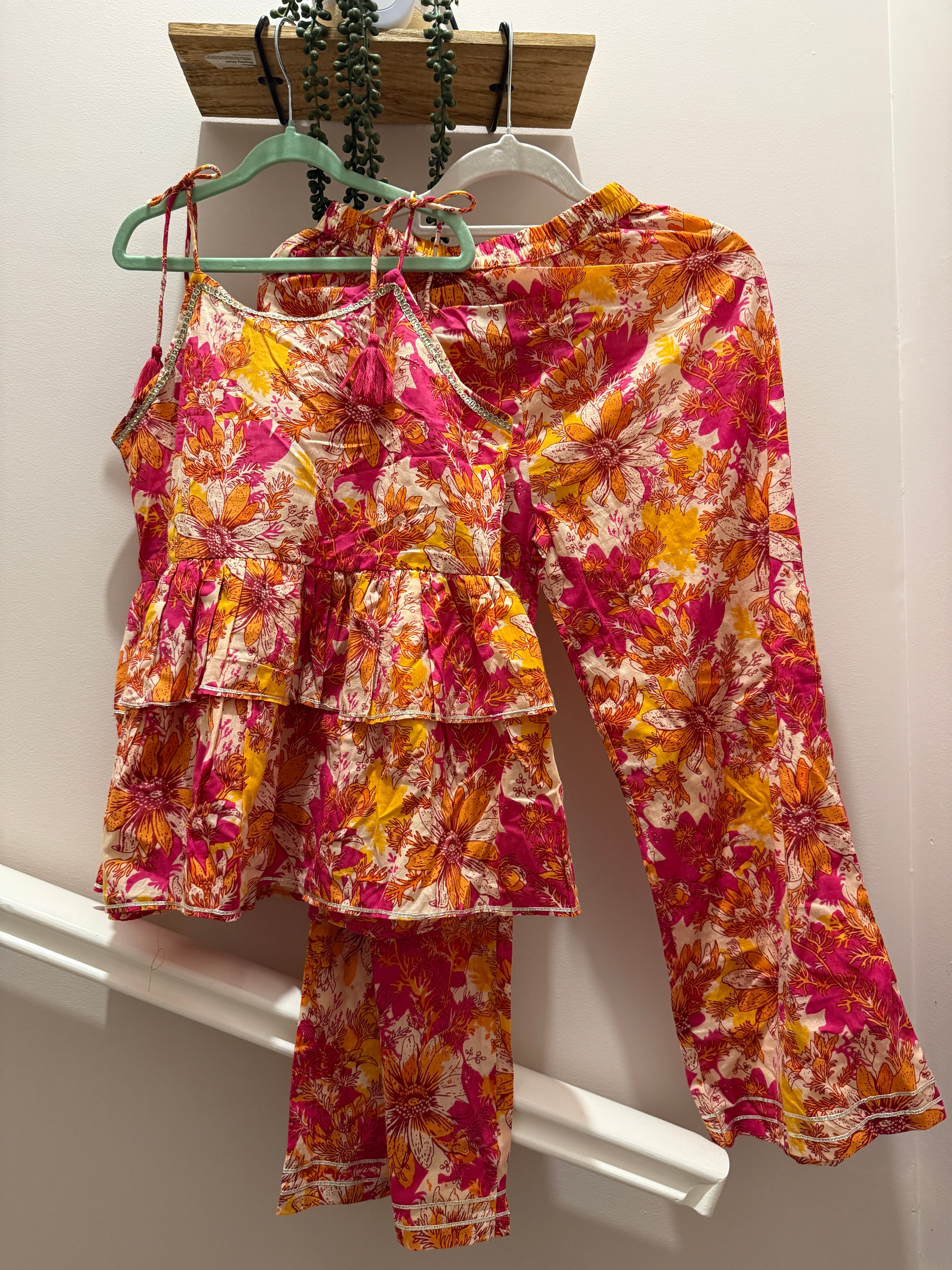 Gulabi Bloom — Girls Cotton Knot Co-Ord Set