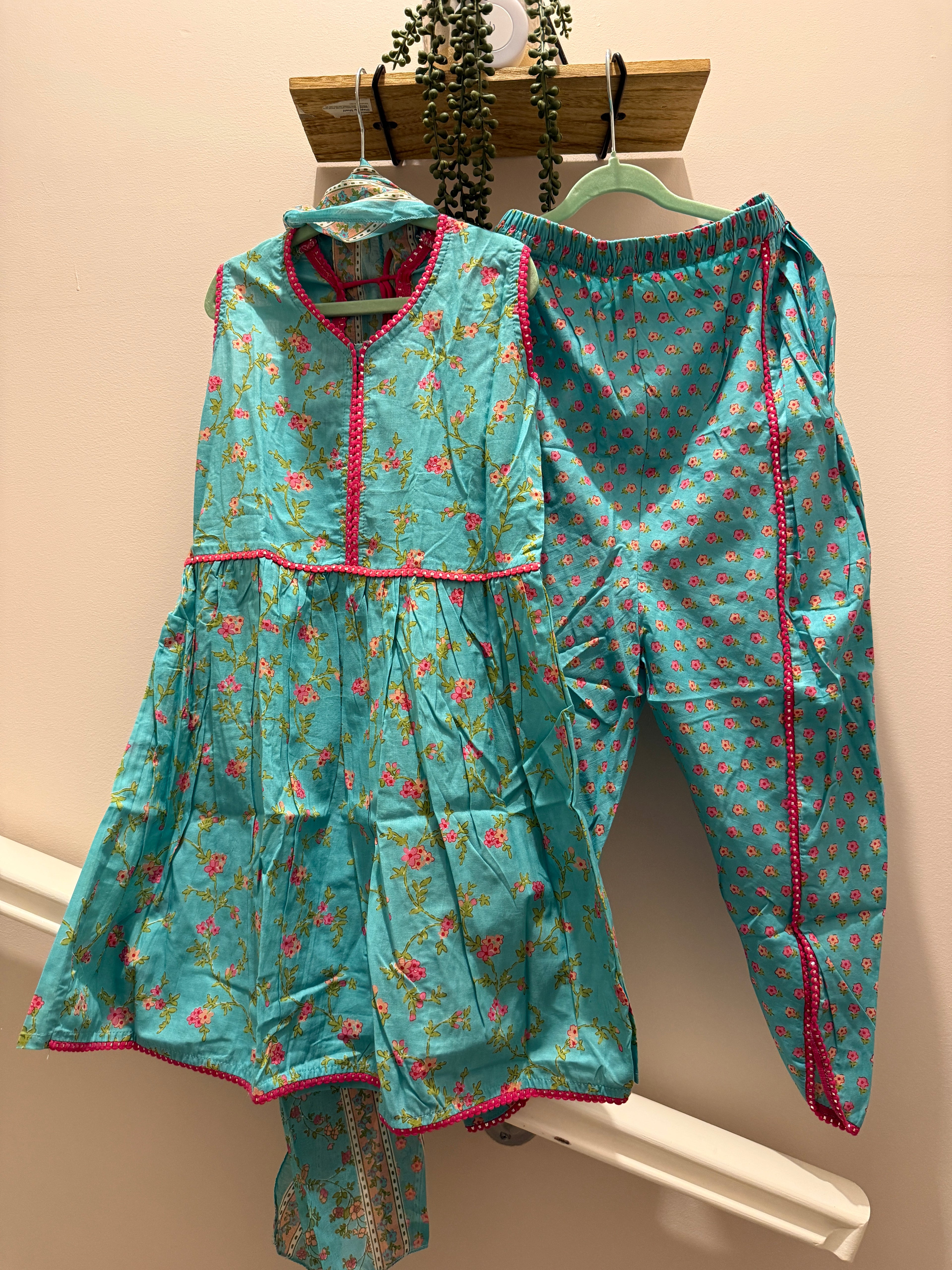 Neel Pari — Girls Cotton Anarkali Tulip Pants Suit Set