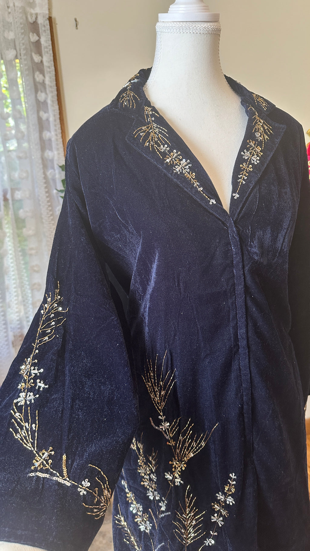 Noor-E-Shab — Navy Velvet Georgette Embroidered Co-Ord Set