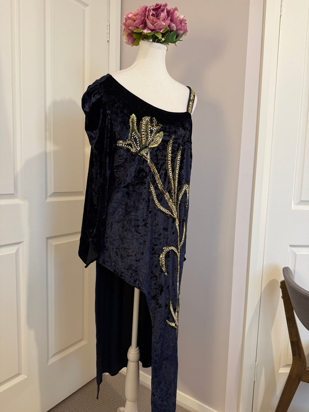 Midnight Bloom Velvet Statement Dress