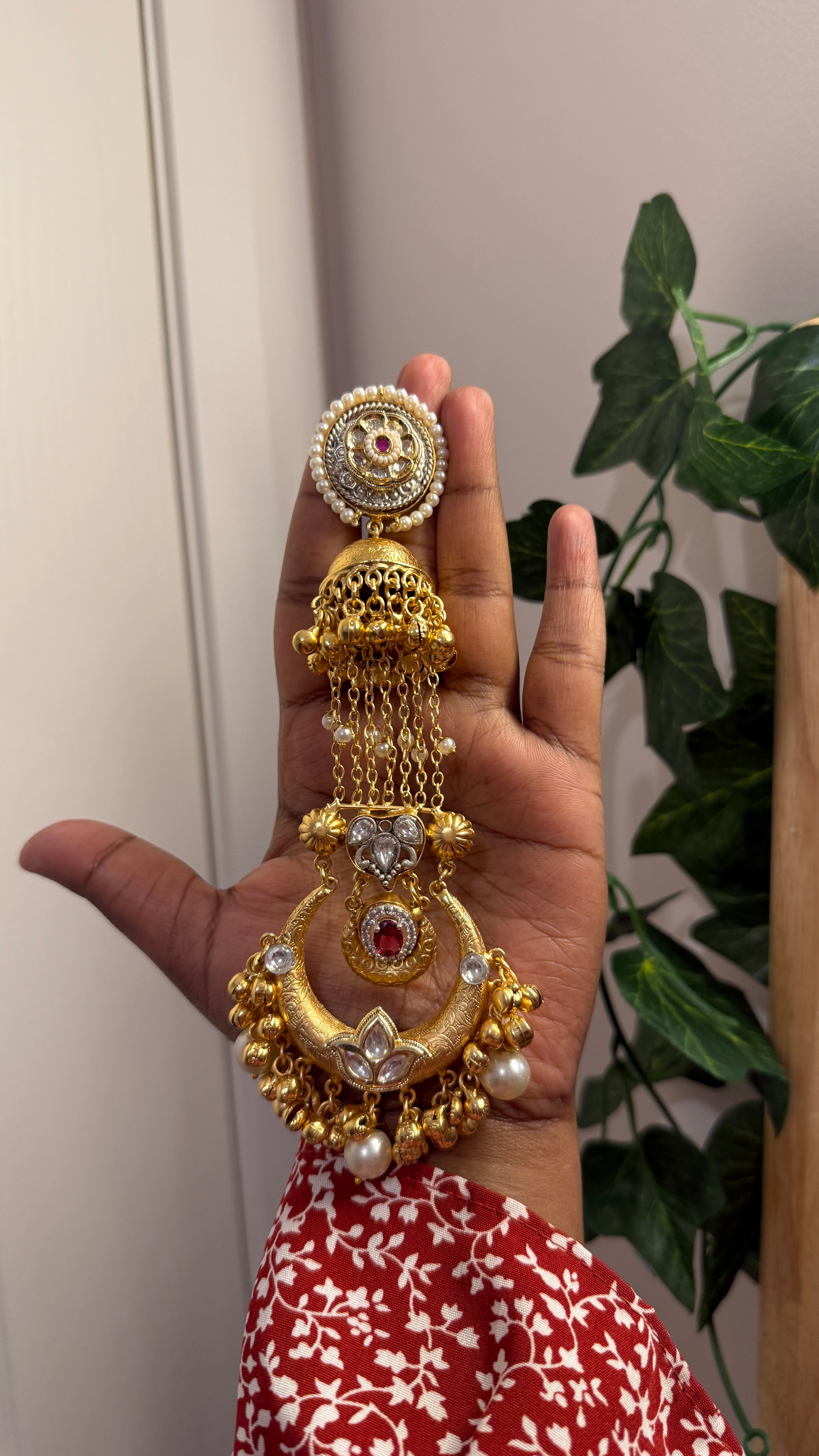 Maharani Jhumka — Gold Kundan Pearl Chandbali Earrings
