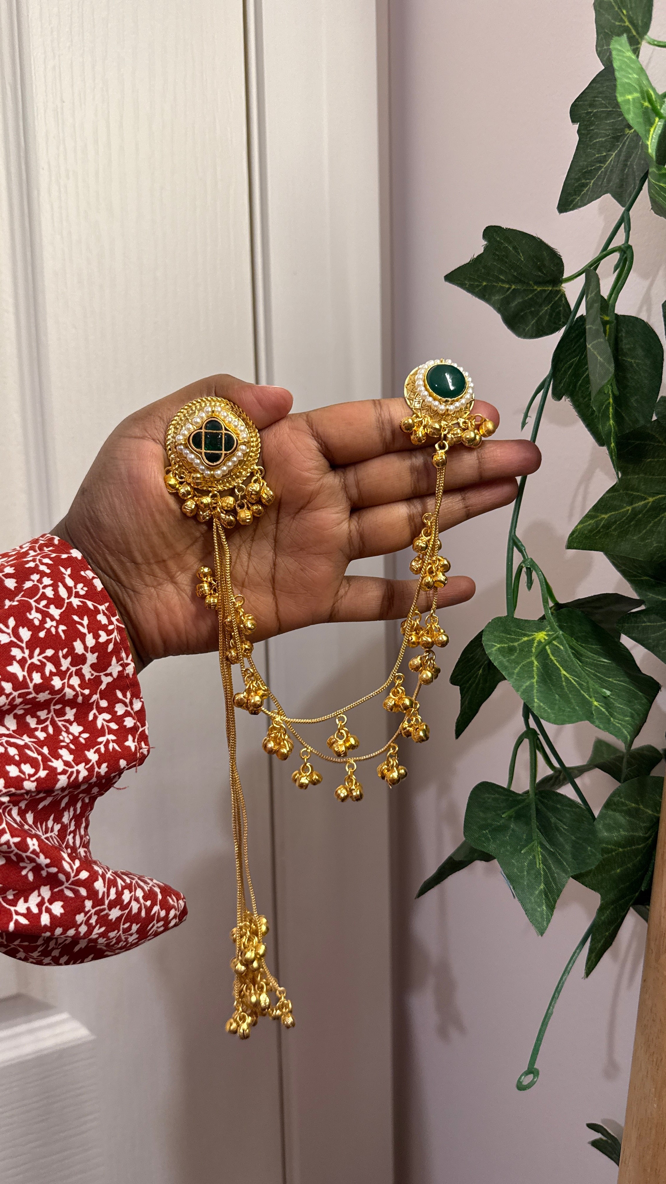 Meher Jaal — Emerald Kundan Sahara Statement Earrings